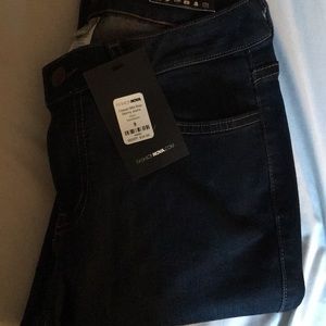 Classic mid rise skinny fashionova jeans